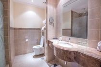 Mira Hotel- - Al Tahlya St. Hotel