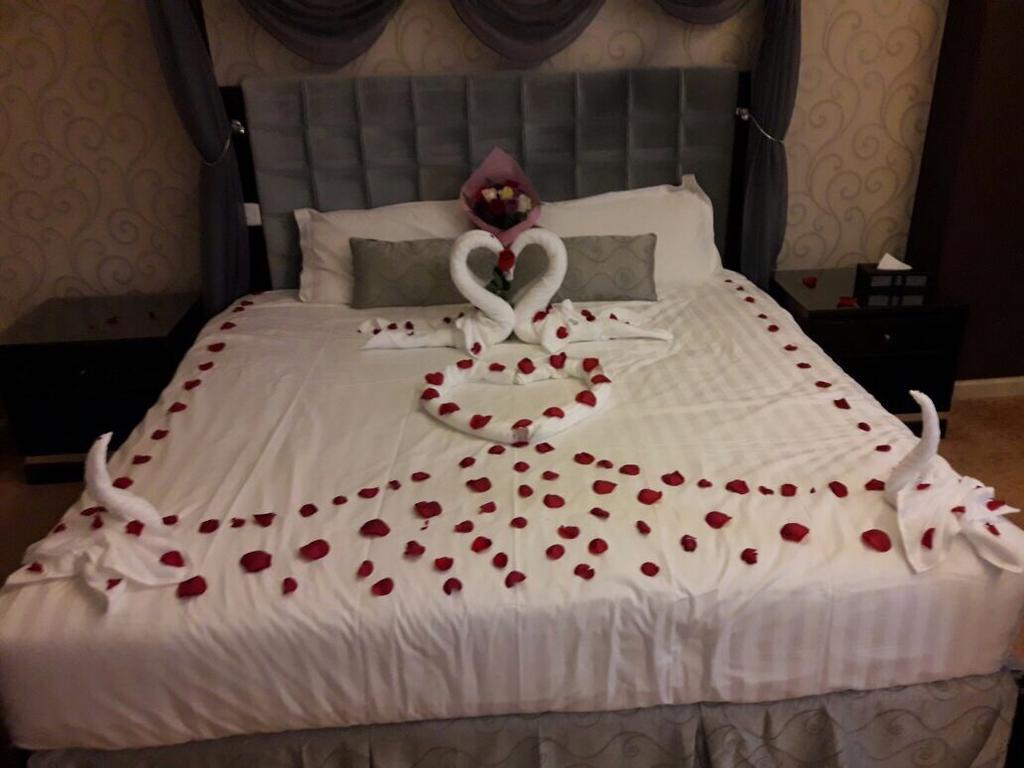 Mira Hotel- - Al Tahlya St.